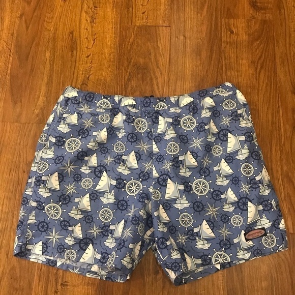 Vineyard Vines swim trunks - Picture 1 of 5